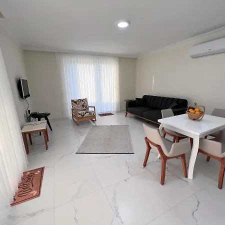 Cempark Ortaca'da Havuzlu Muestakil Korunakli * Ortaca (Mugla)